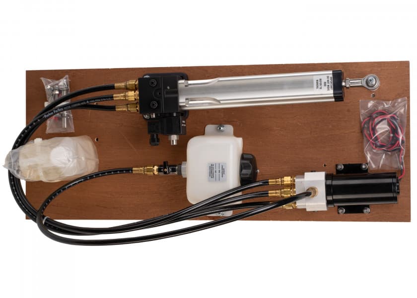 RAYMARINE Hydraulic Linear Drives for Autopilots Type 2 12 V Image 1 of 6