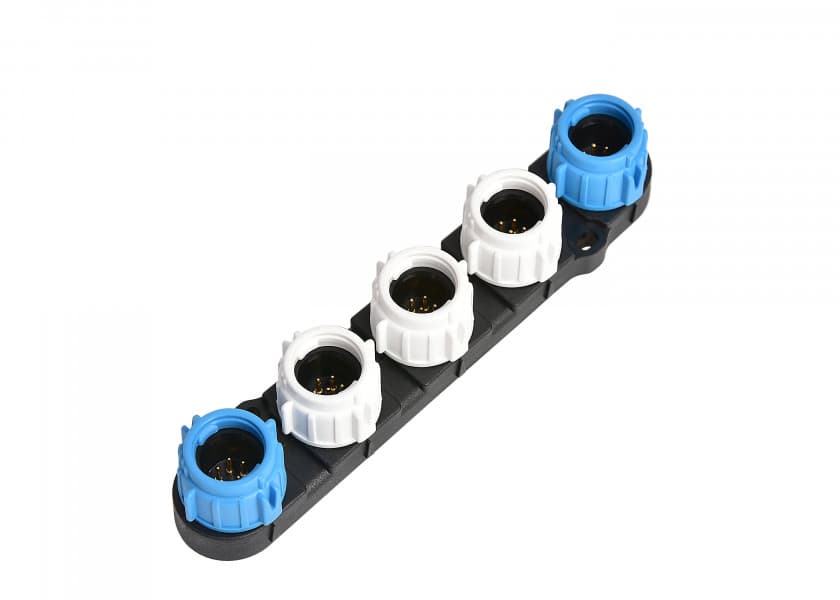 RAYMARINE SeaTalkNG 5-way Splitter Image 1 of 2