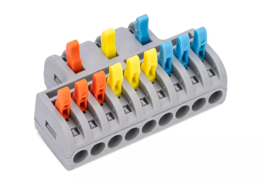 SEATEC Connection terminal 3 inputs - 9 outputs 0.2 - 4 mm2 2 pcs. Image 1 of 10